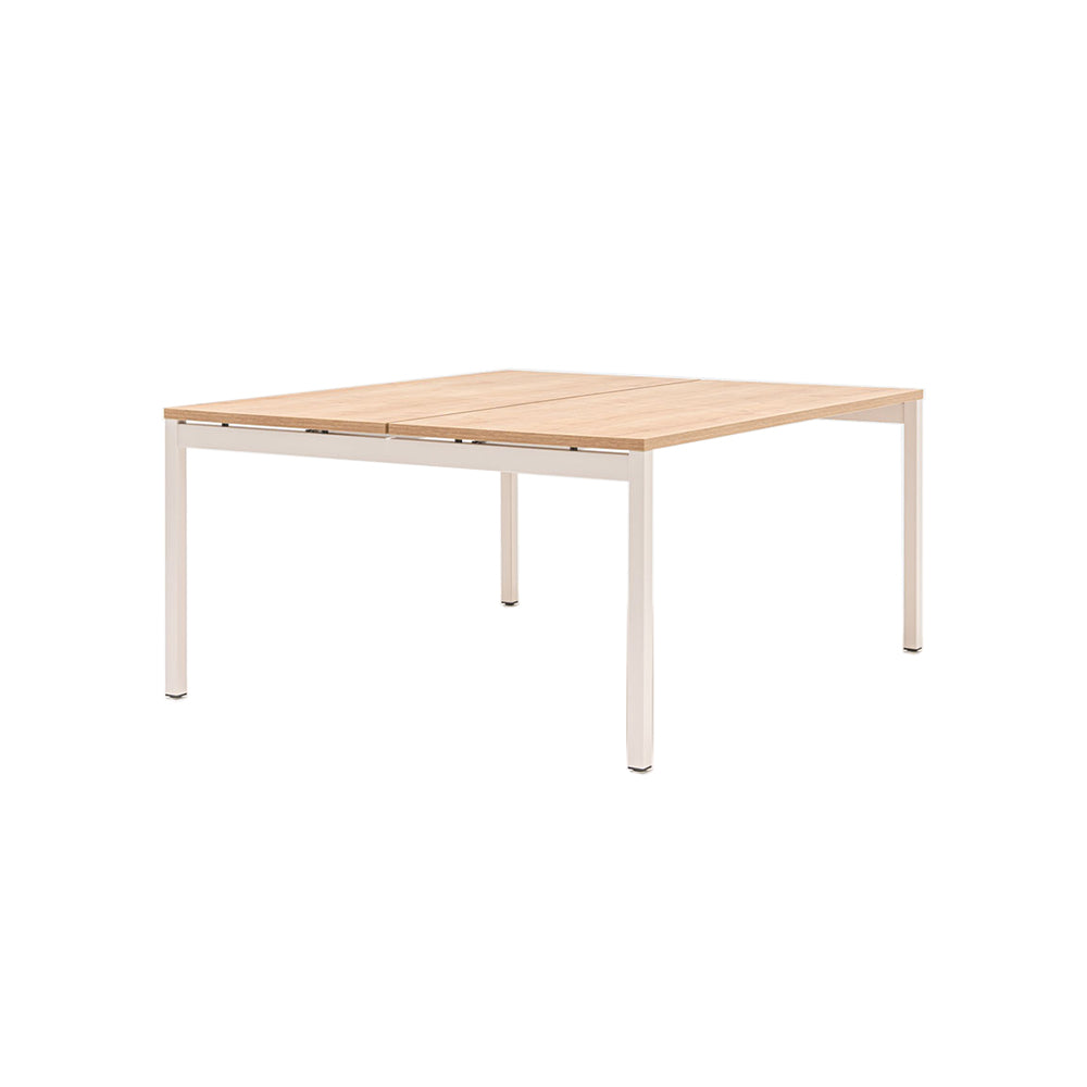 Ogi Y | bench